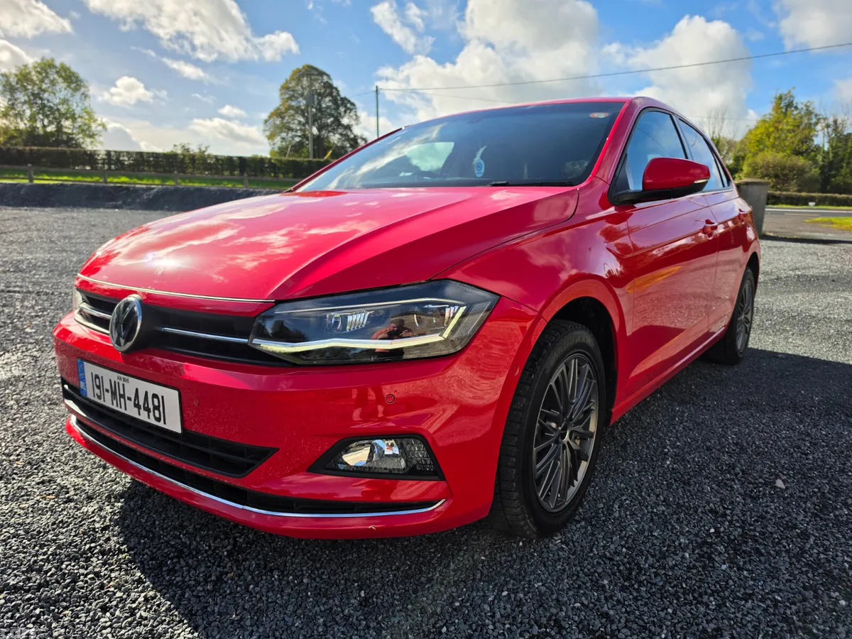 Volkswagen Polo Hatchback, Petrol, 2019, Red