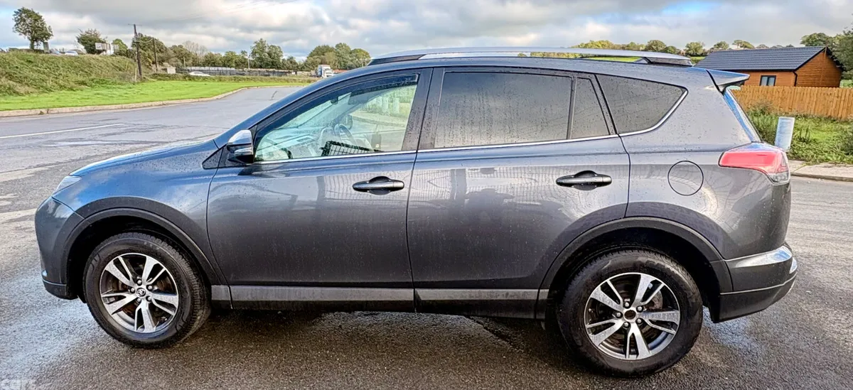 Toyota RAV4 SUV, Diesel, 2016, Grey