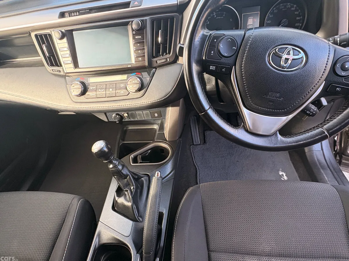 Toyota RAV4 SUV, Diesel, 2016, Grey