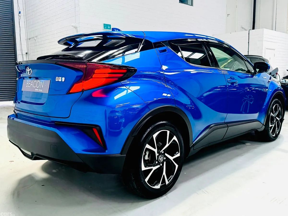 Toyota C-HR SUV, Petrol Hybrid, 2020, Blue