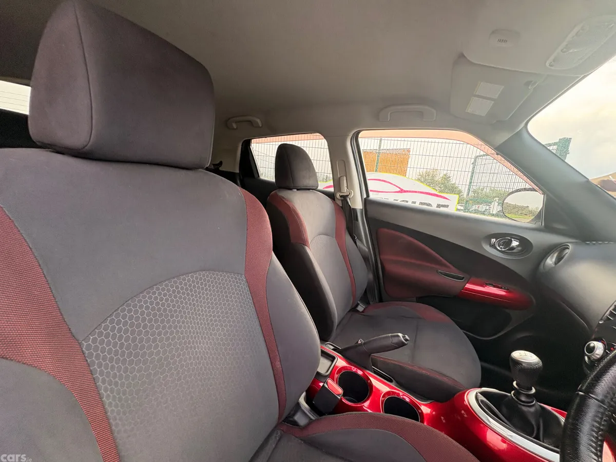 Nissan Juke SUV, Diesel, 2012, White
