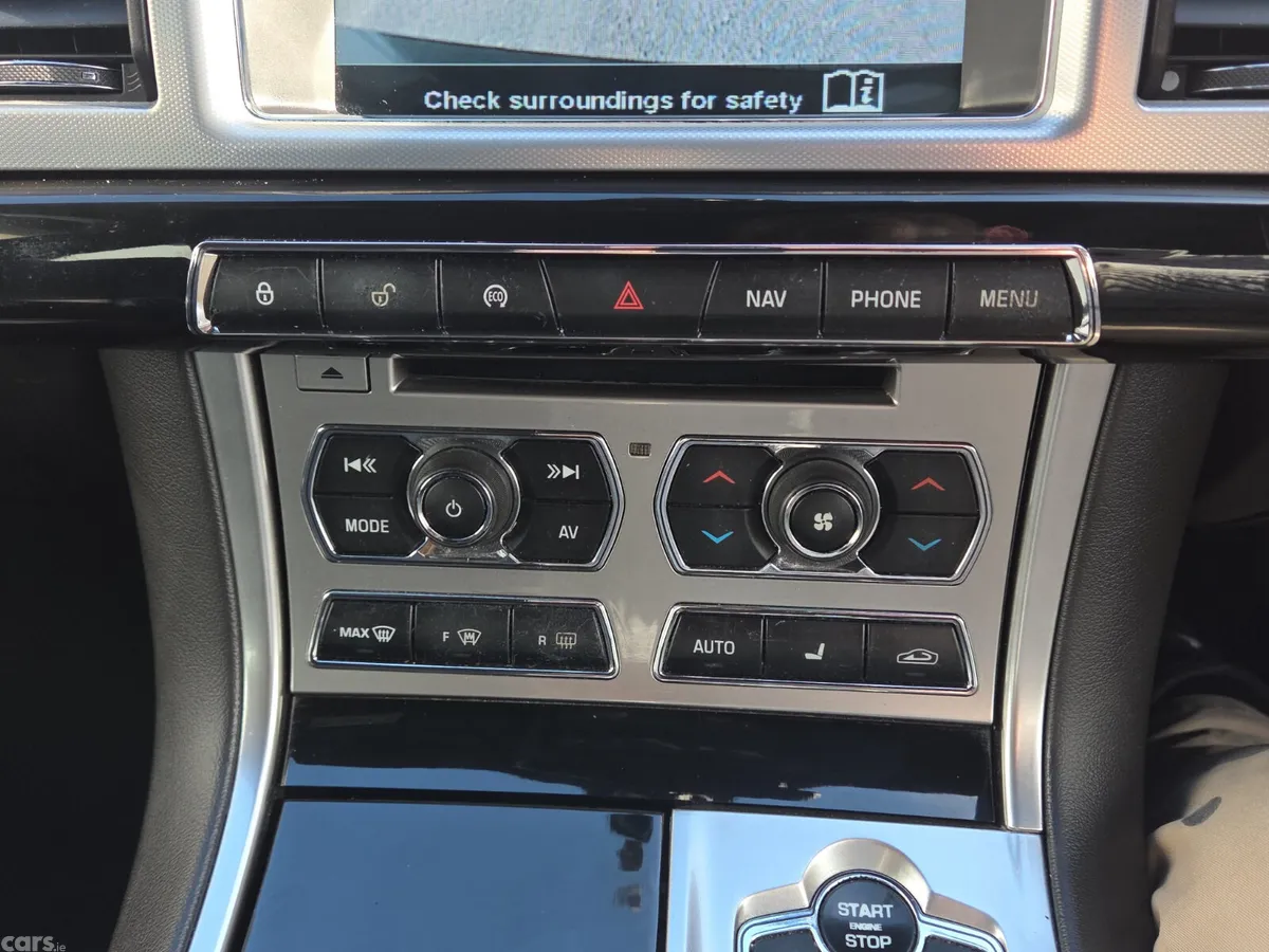Jaguar XF Saloon, Diesel, 2014, Black
