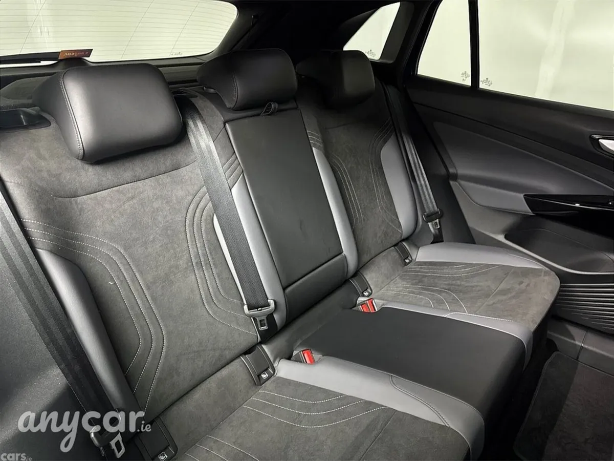 Volkswagen ID.4 Estate, Electric, 2026, Blue