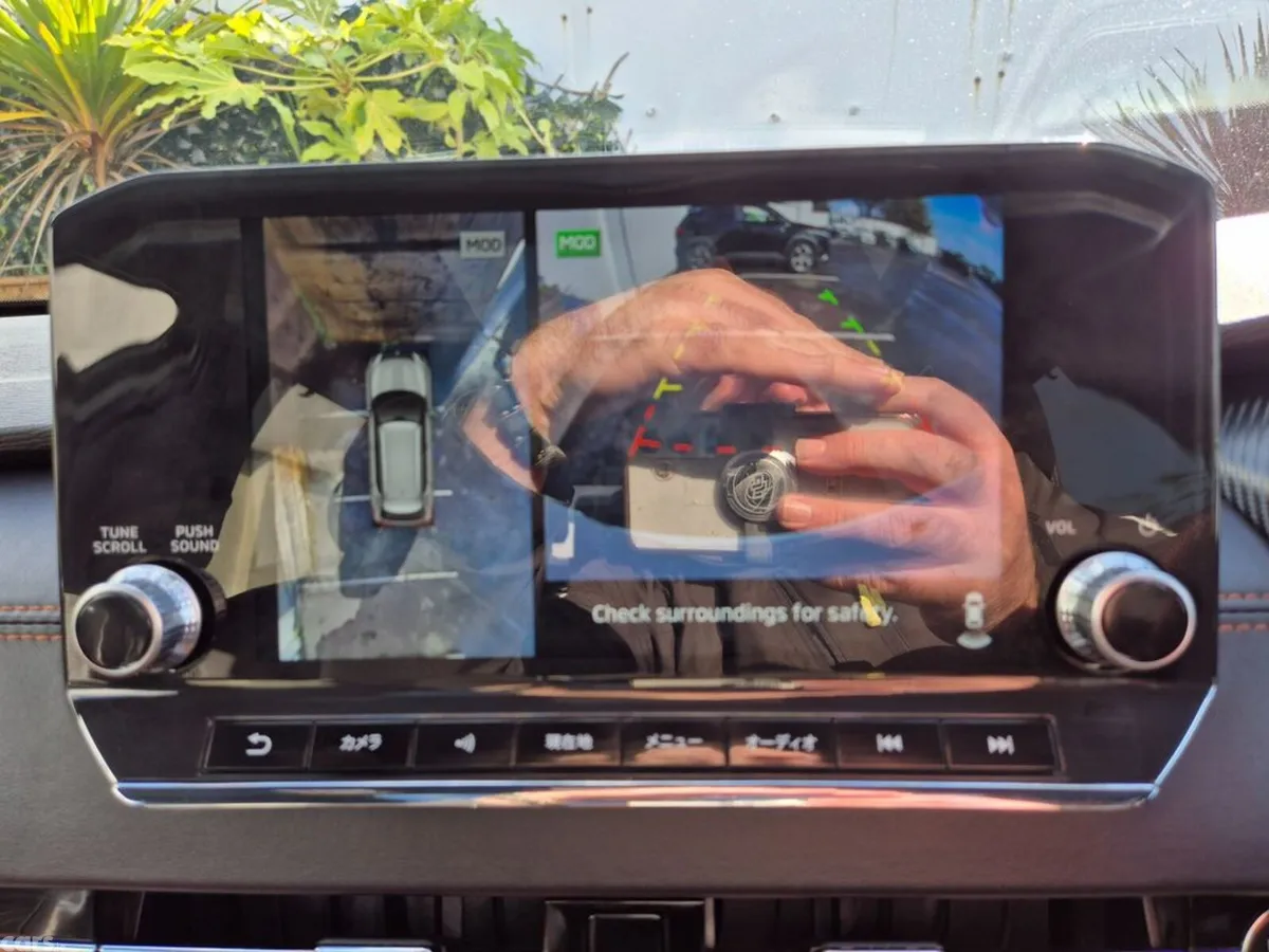 Mitsubishi Outlander SUV, Petrol Plug-in Hybrid, 2023, White