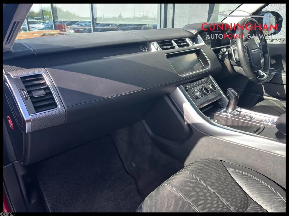 Land Rover Range Rover SUV, Diesel, 2018, Red