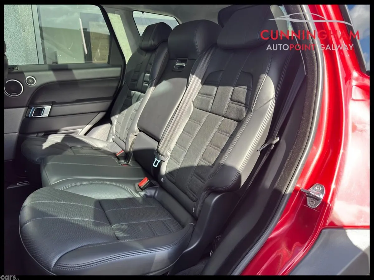Land Rover Range Rover SUV, Diesel, 2018, Red
