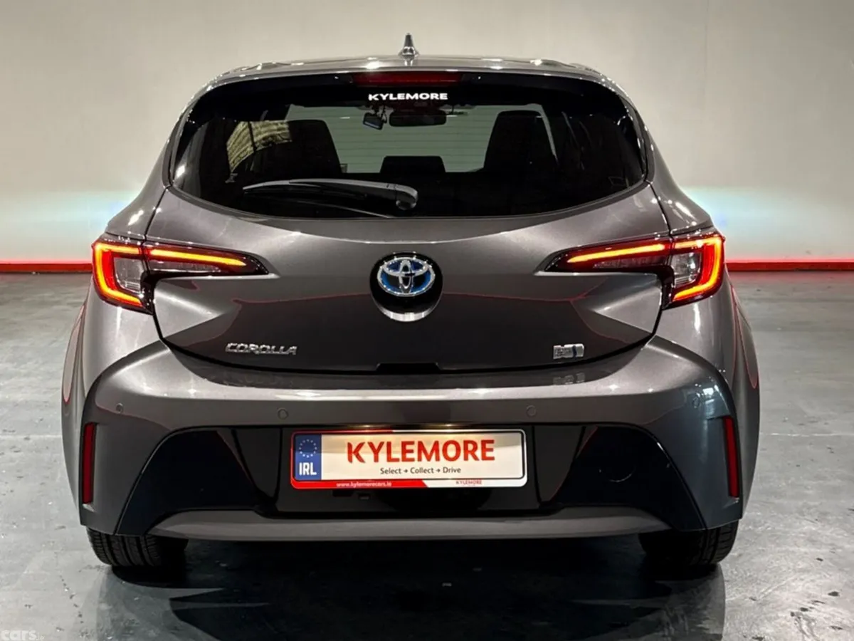 Toyota Corolla Hatchback, Petrol Hybrid, 2023, Grey