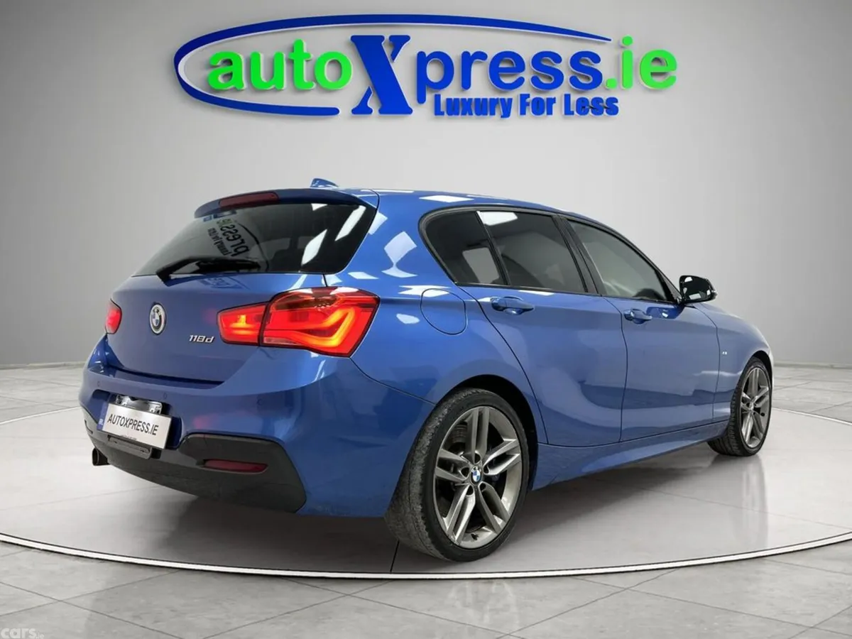 BMW 1-Series Hatchback, Diesel, 2017, Blue