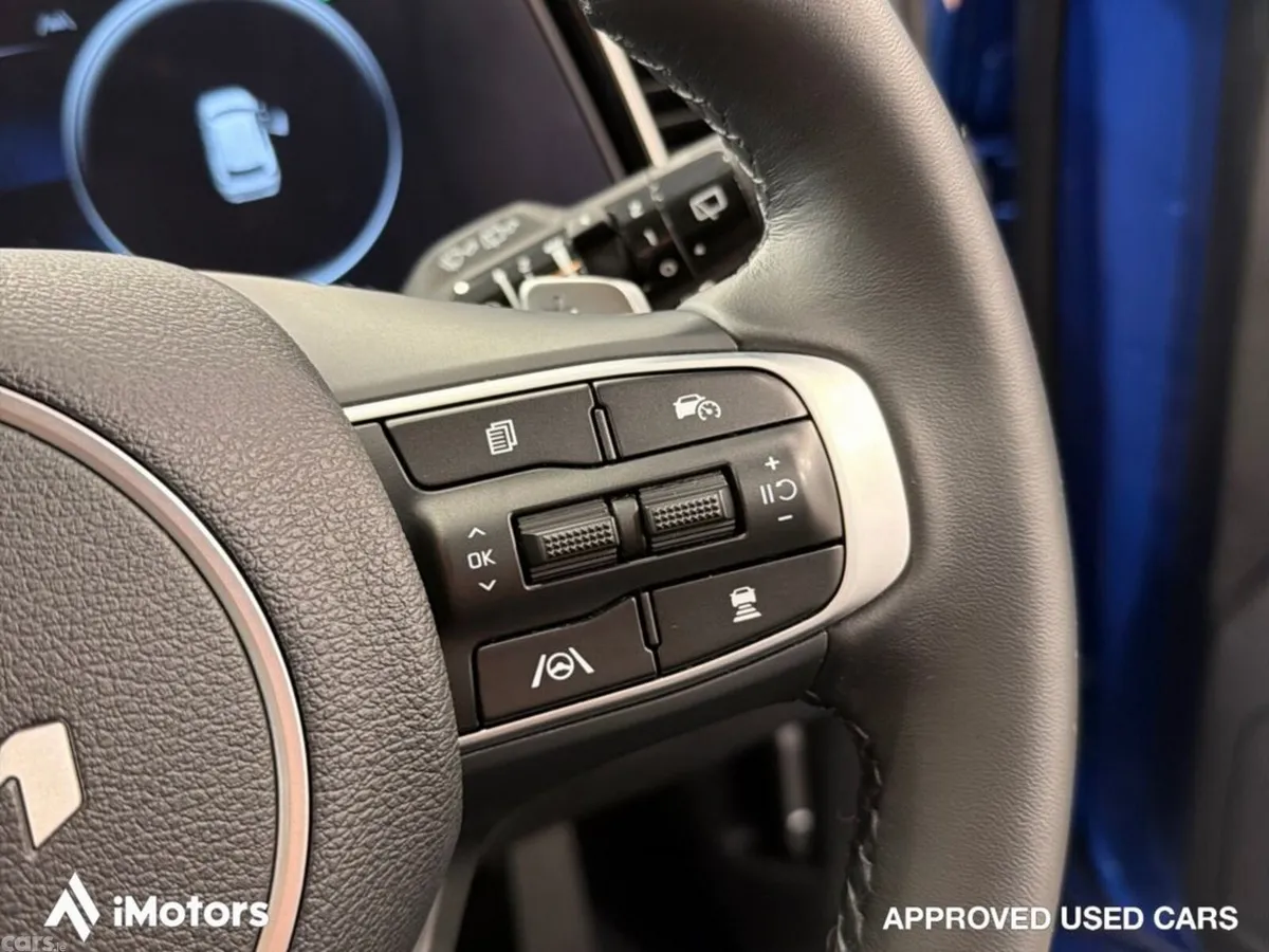 Kia Sportage SUV, Petrol Hybrid, 2023, Blue