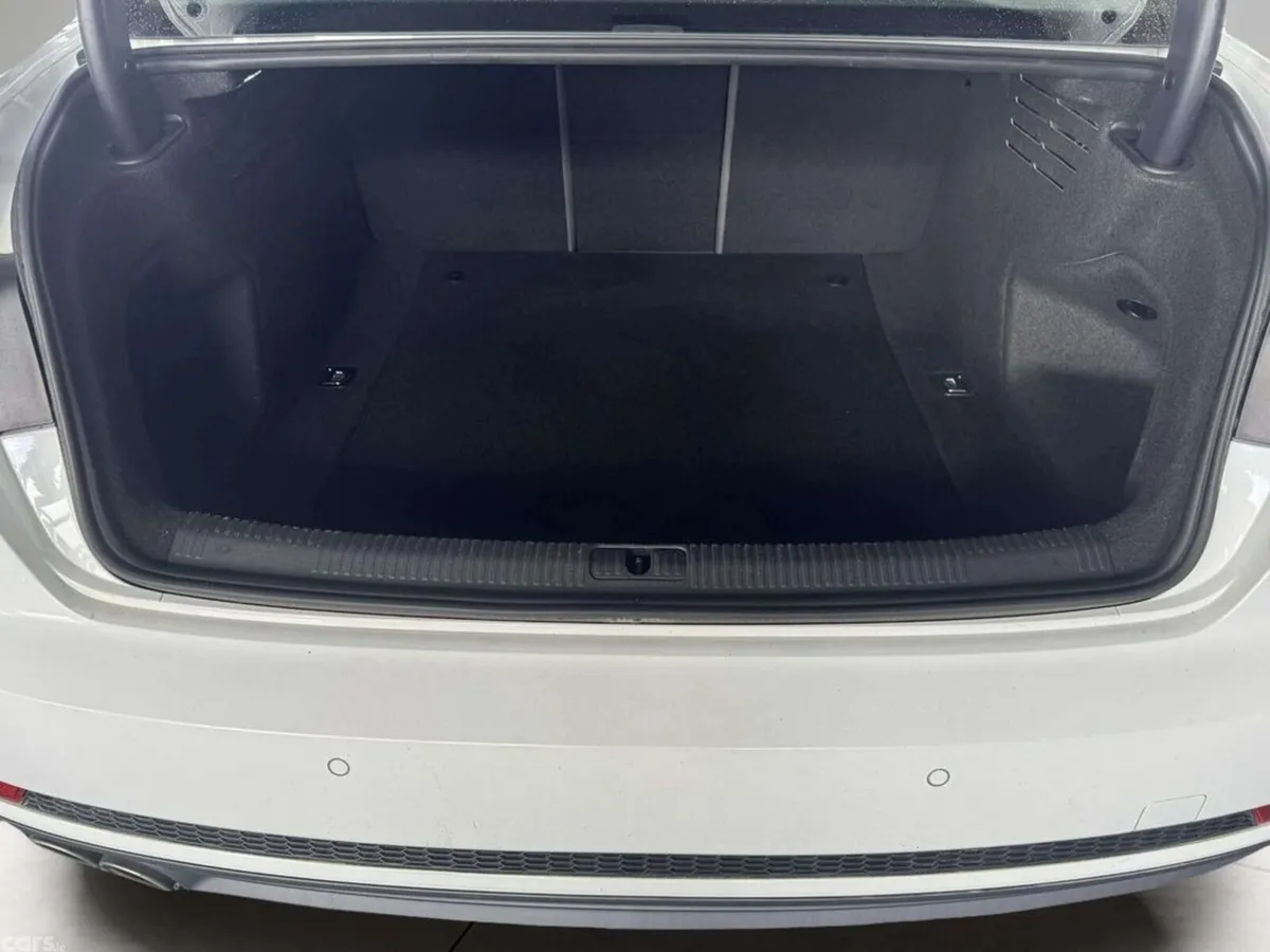 Audi A4 Saloon, Diesel, 2016, White