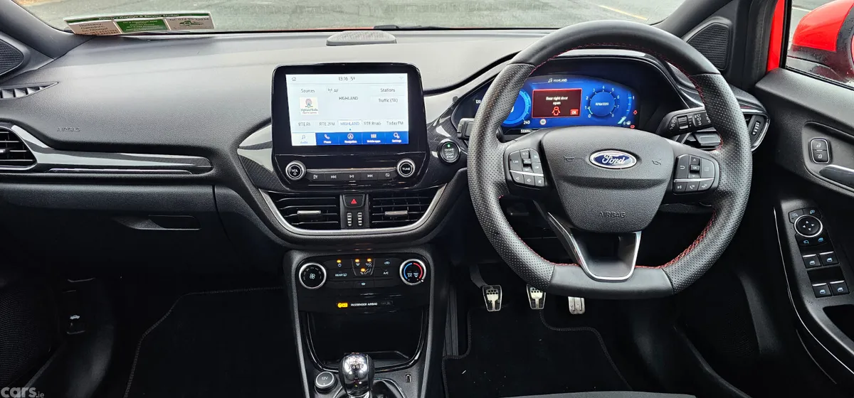 Ford Puma MPV, Petrol Hybrid, 2021, Red
