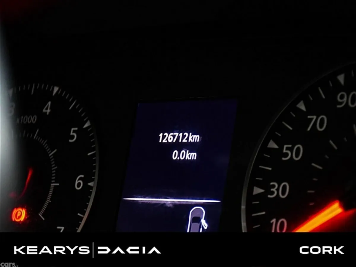 Dacia Duster SUV, Diesel, 2021, Red