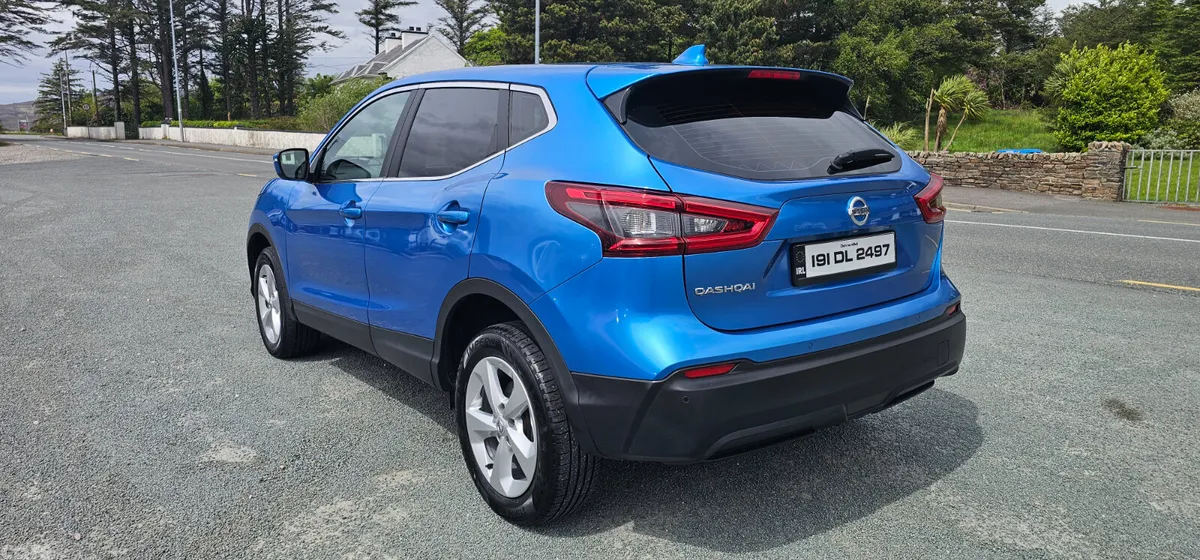 Nissan Qashqai Hatchback, Diesel, 2019, Blue