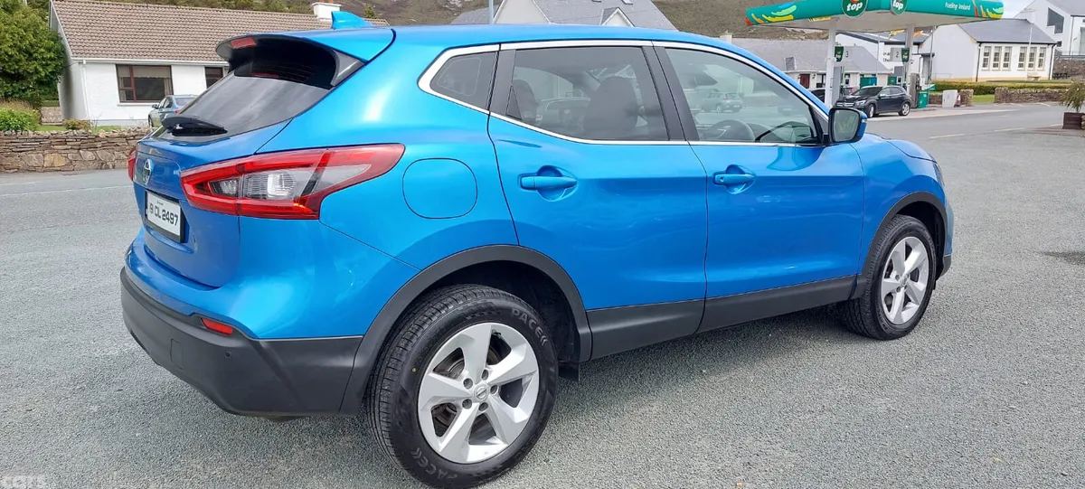 Nissan Qashqai Hatchback, Diesel, 2019, Blue