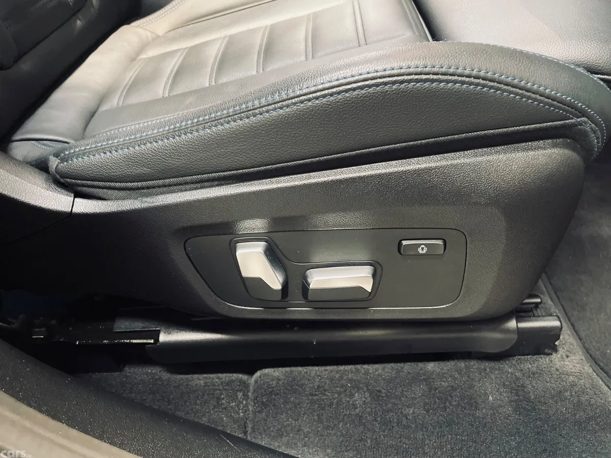 BMW iX3 SUV, Electric, 2023, Blue