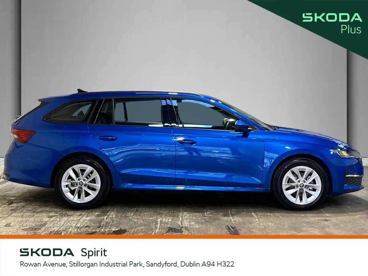 Skoda Octavia Estate, Diesel, 2026, Blue