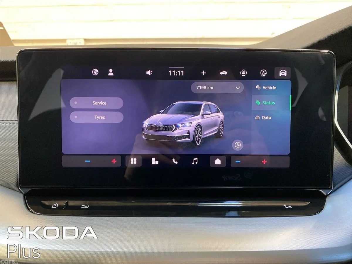 Skoda Octavia Estate, Diesel, 2026, Blue