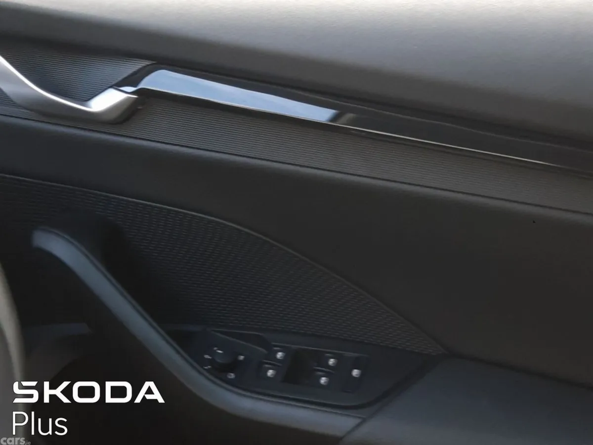 Skoda Octavia Saloon, Diesel, 2026, Black
