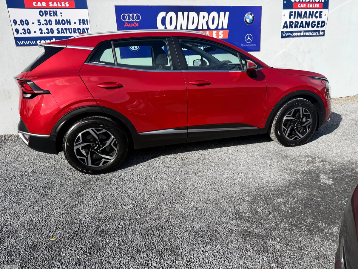 Kia Sportage SUV, Diesel, 2023, Red