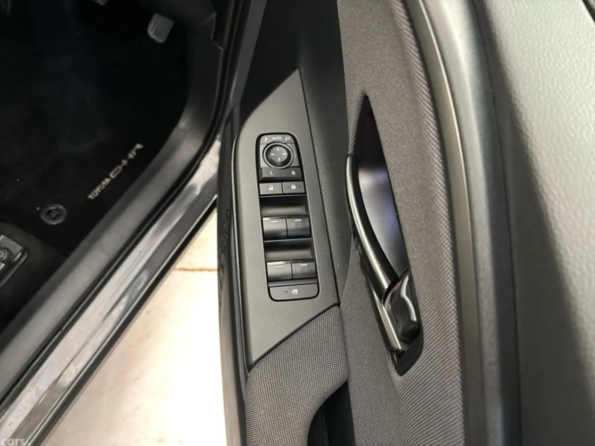 Toyota C-HR SUV, Petrol Hybrid, 2026, Grey