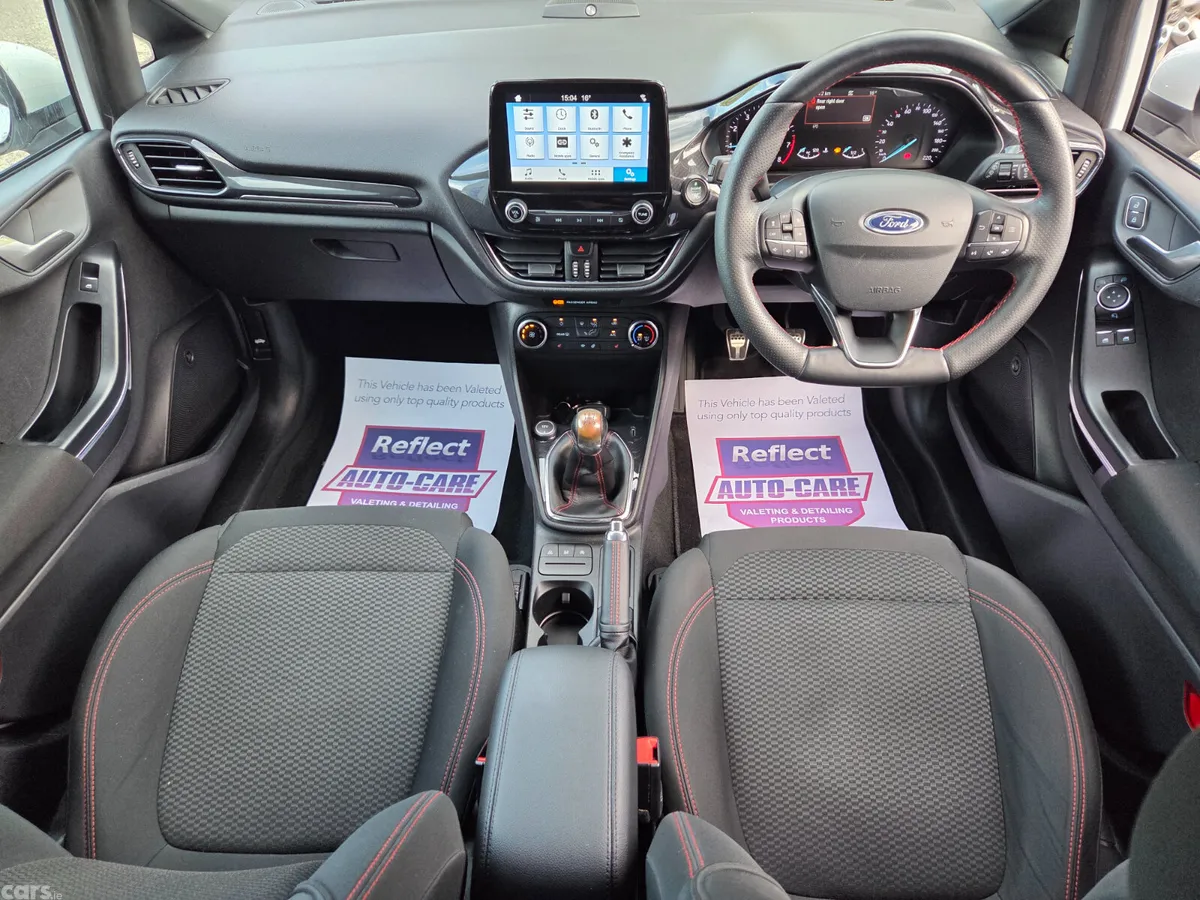 Ford Fiesta Hatchback, Petrol, 2018, White