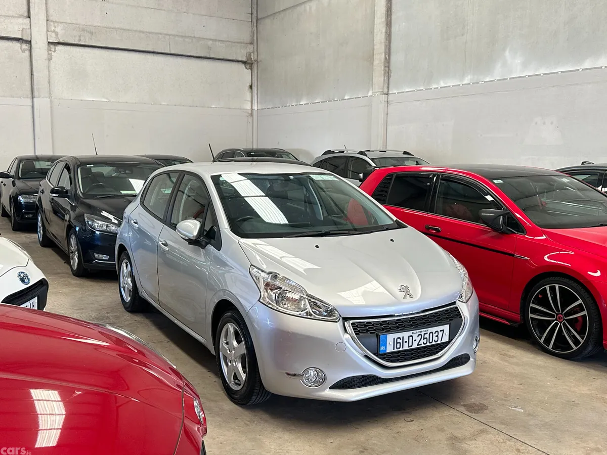 Peugeot 208 Hatchback, Diesel, 2016, Grey
