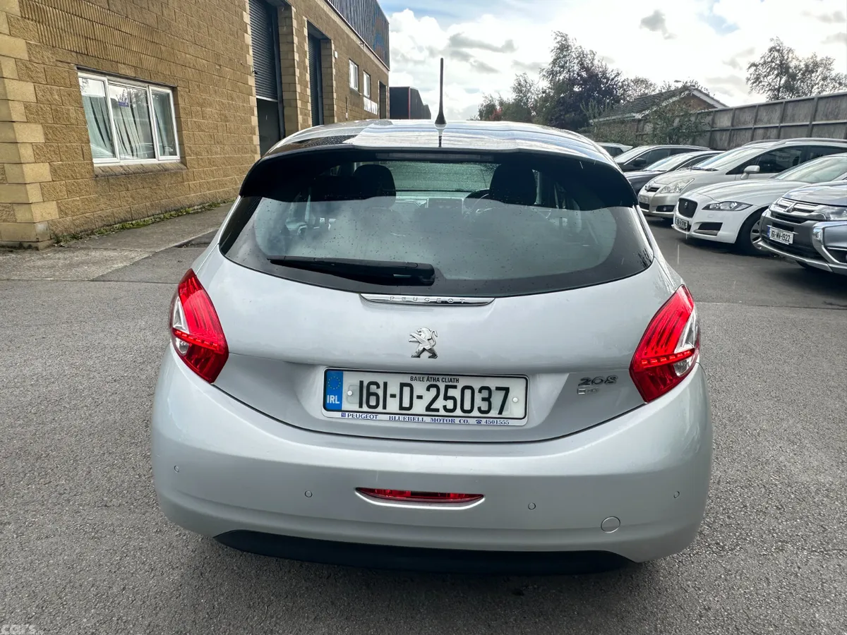 Peugeot 208 Hatchback, Diesel, 2016, Grey