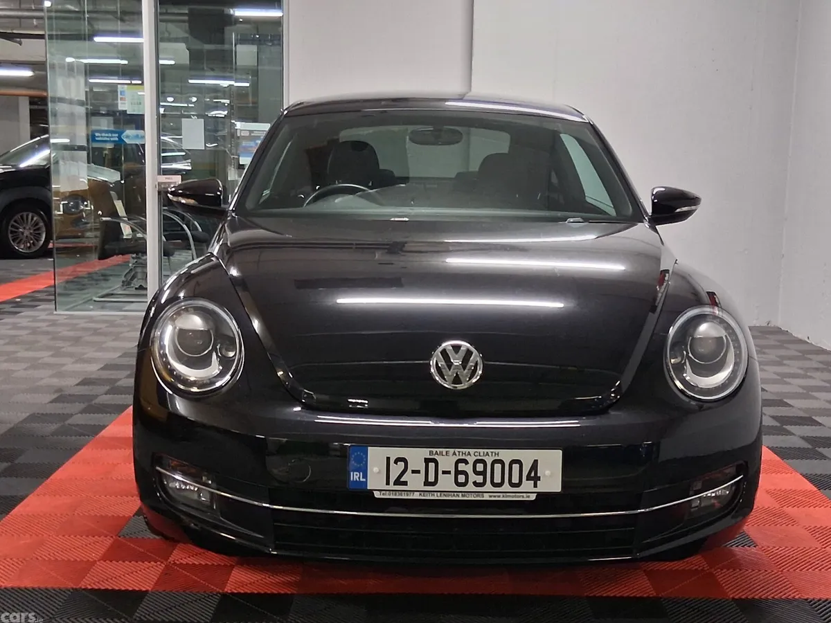 Volkswagen Beetle Hatchback, Petrol, 2012, Black
