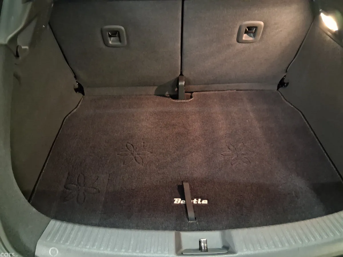 Volkswagen Beetle Hatchback, Petrol, 2012, Black