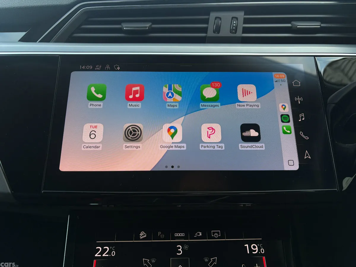 Audi e-tron SUV, Electric, 2021, Black