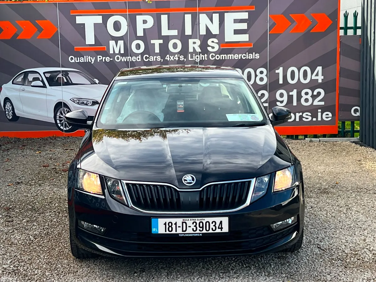 Skoda Octavia Saloon, Diesel, 2018, Black