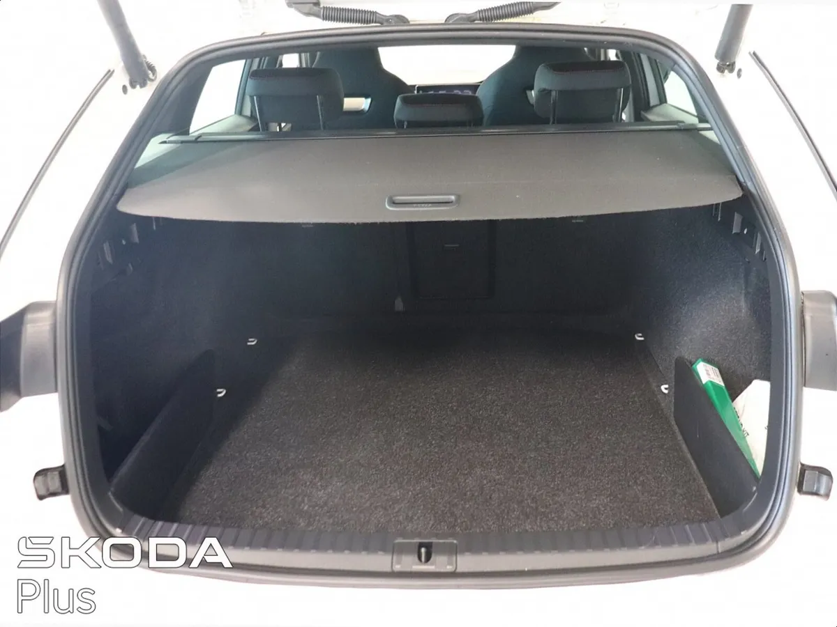 Skoda Octavia Estate, Diesel, 2024, White