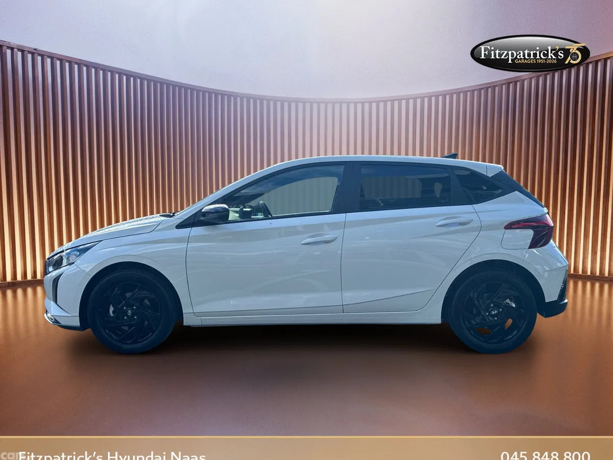 Hyundai i20 Hatchback, Petrol, 2027, White