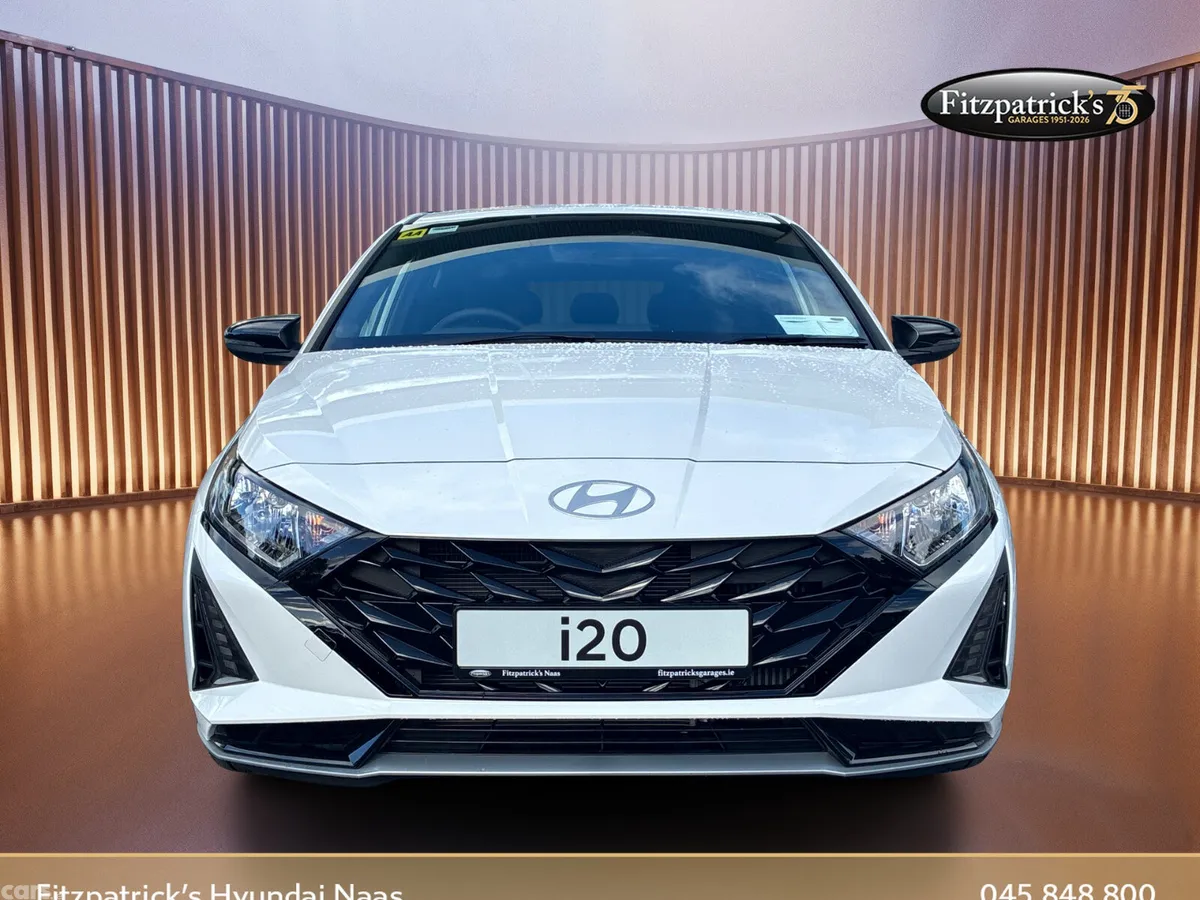 Hyundai i20 Hatchback, Petrol, 2027, White