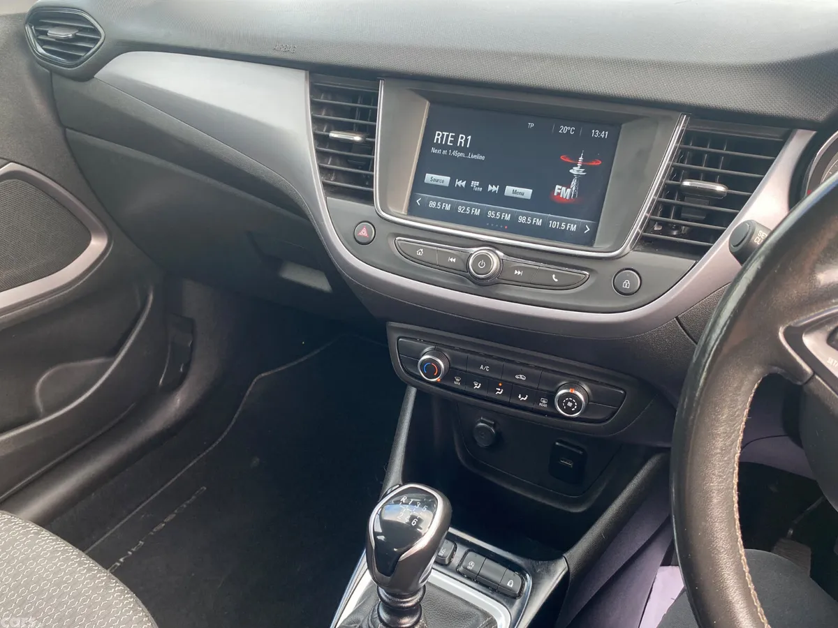 Opel Crossland SUV, Diesel, 2022, Grey