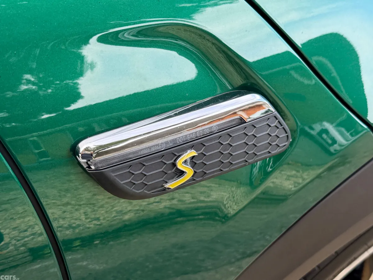 Mini Cooper Hatchback, Electric, 2022, Green