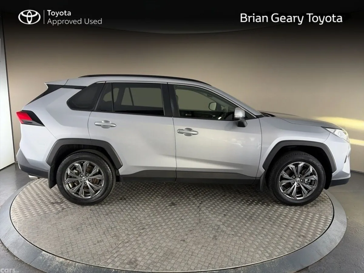 Toyota RAV4 SUV, Petrol Hybrid, 2023, Silver