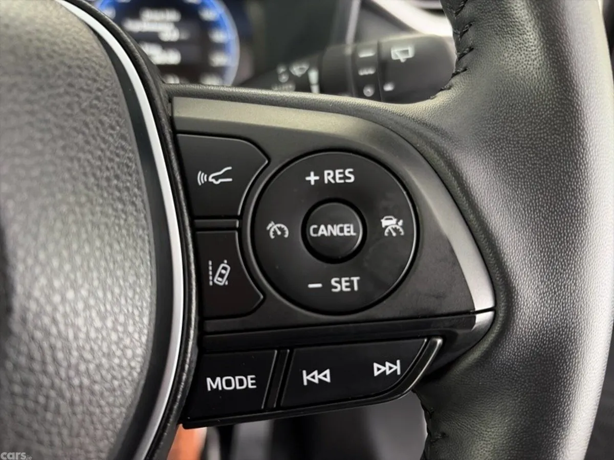 Toyota RAV4 SUV, Petrol Hybrid, 2023, Silver