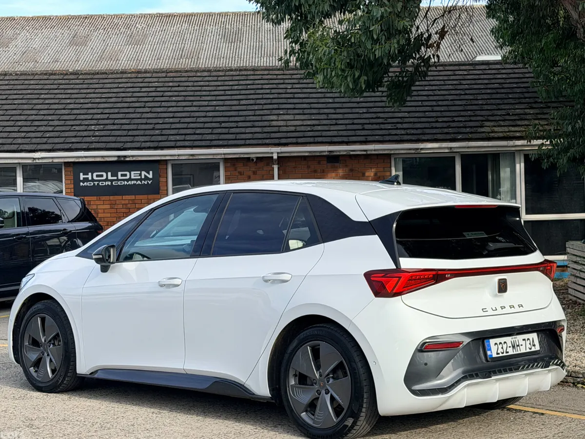 Cupra Born Estate, Electric, 2023, White