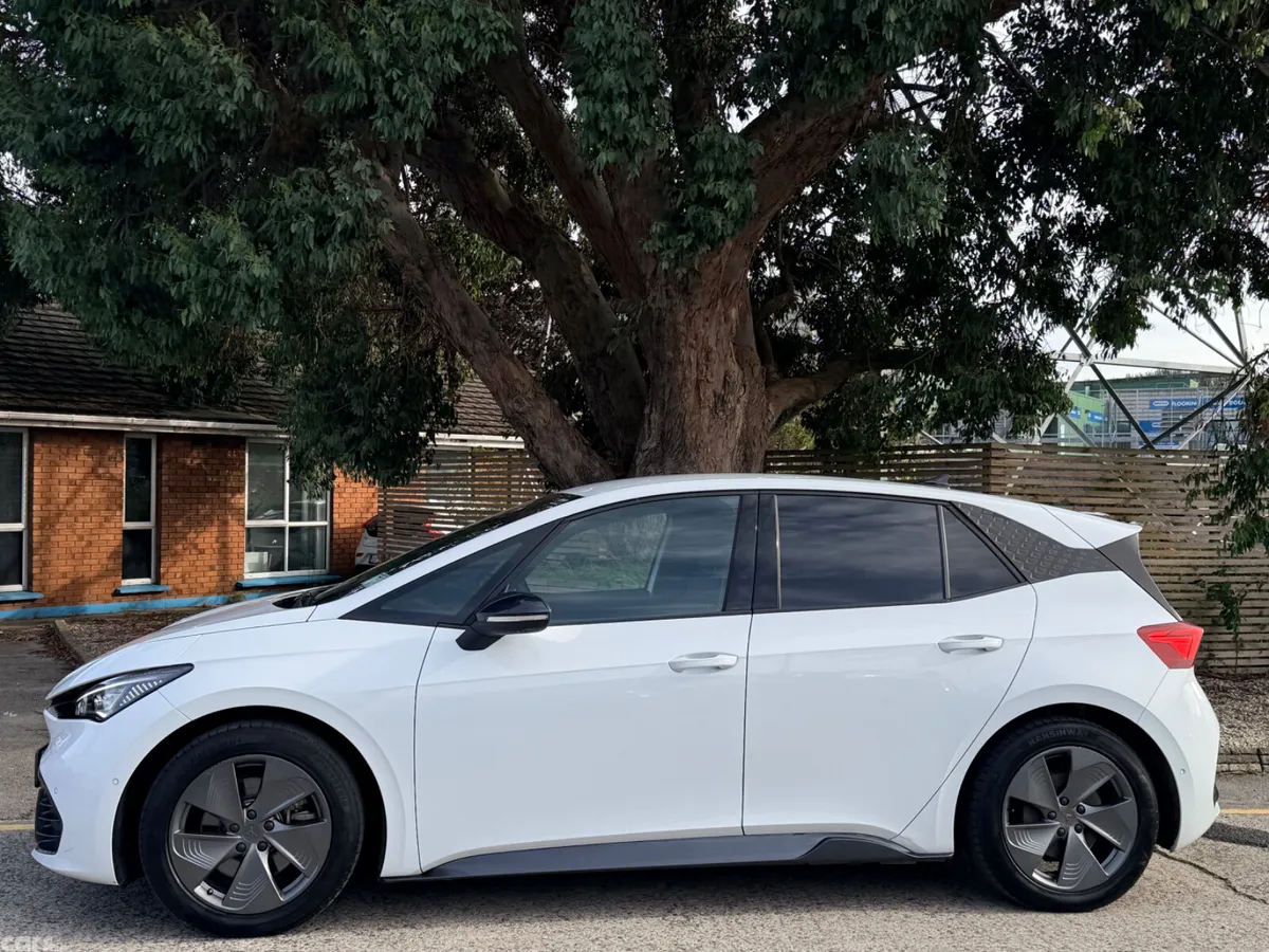 Cupra Born Estate, Electric, 2023, White