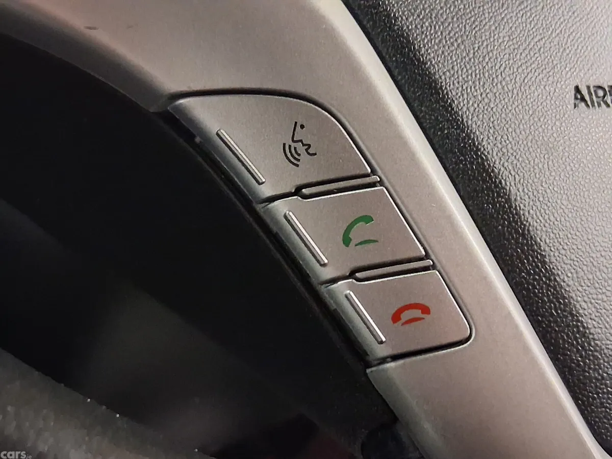 Hyundai ix20 MPV, Petrol, 2018, Blue