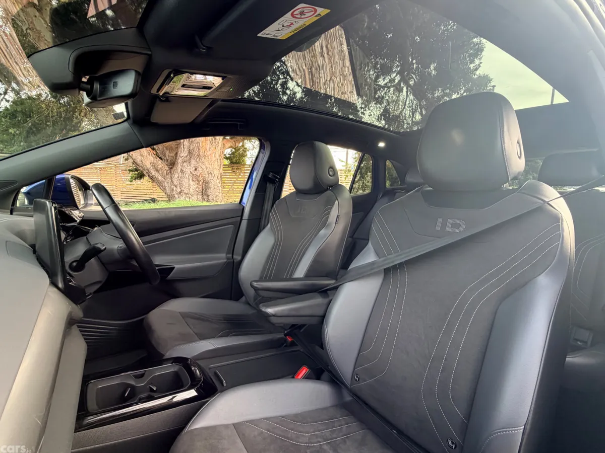Volkswagen ID.4 Estate, Electric, 2023, Blue
