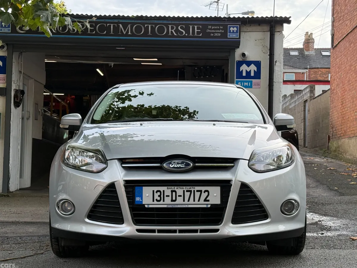 Ford Focus Hatchback, Diesel, 2013, Silver