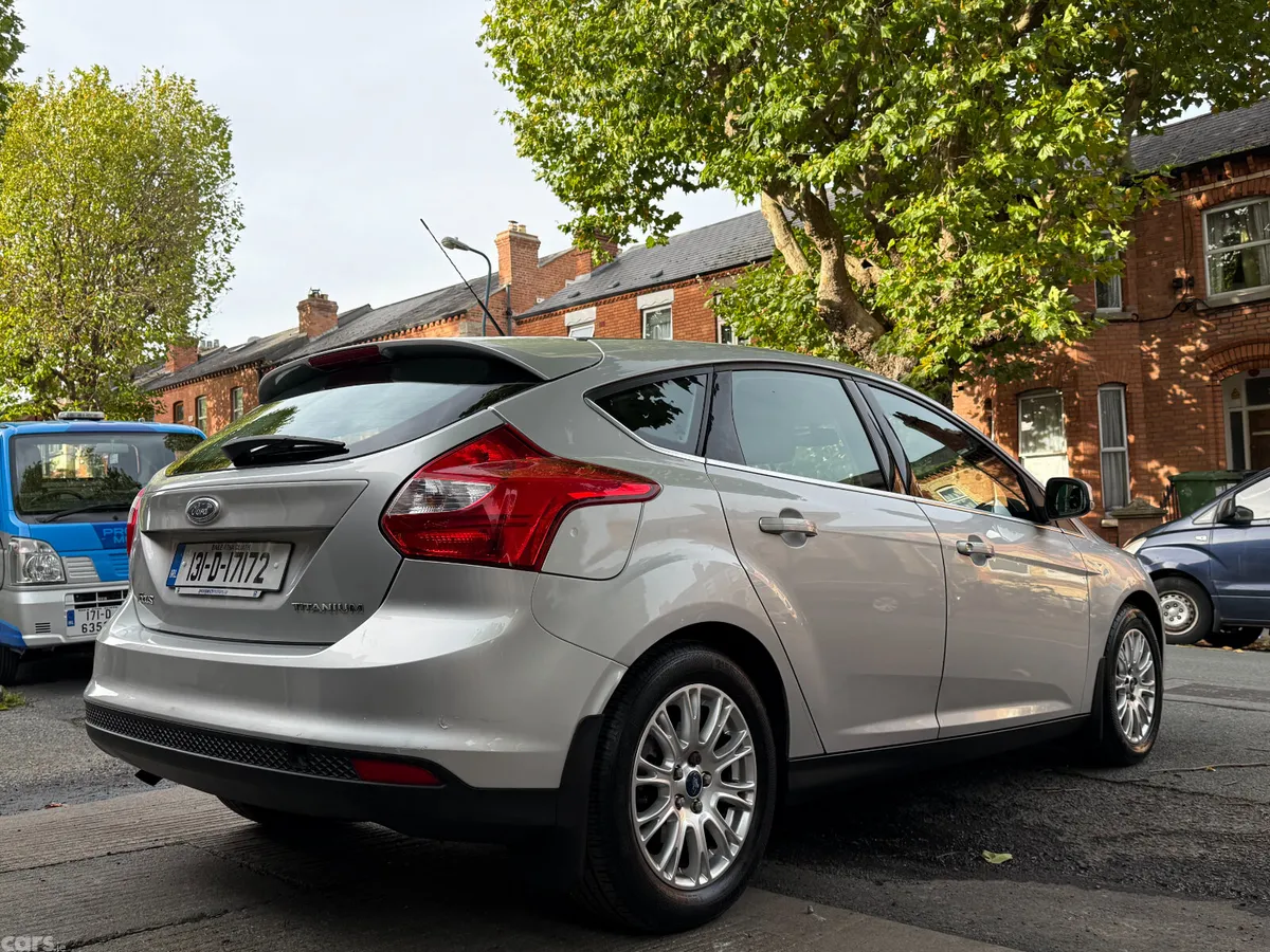 Ford Focus Hatchback, Diesel, 2013, Silver