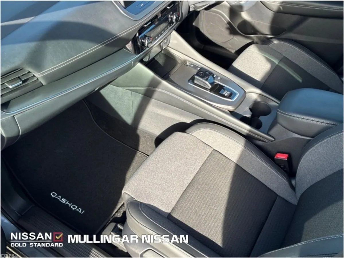 Nissan Qashqai MPV, Petrol Hybrid, 2026, Grey