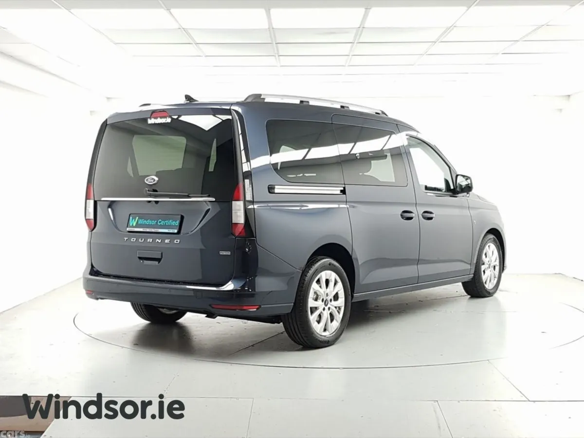 Ford Tourneo MPV, Petrol Plug-in Hybrid, 2025, Blue