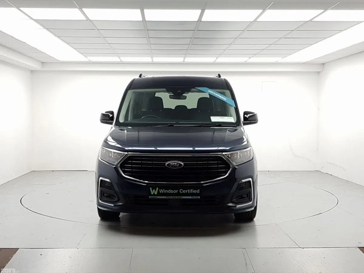 Ford Tourneo MPV, Petrol Plug-in Hybrid, 2025, Blue