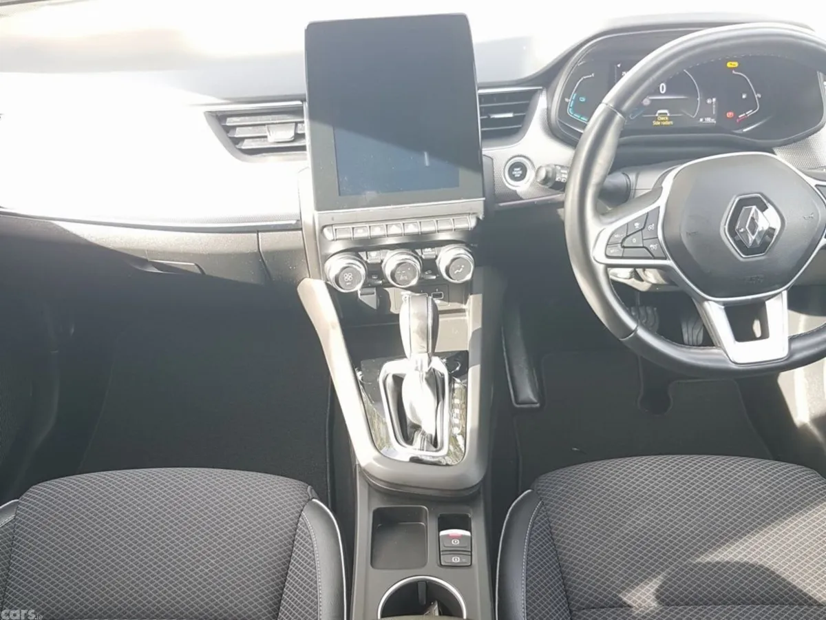 Renault Arkana SUV, Petrol, 2022, White