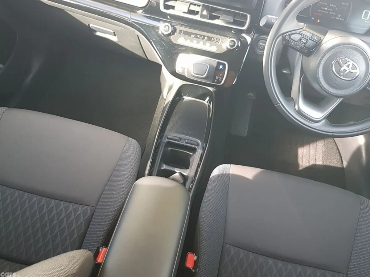 Toyota Aqua Hatchback, Petrol, 2024, White