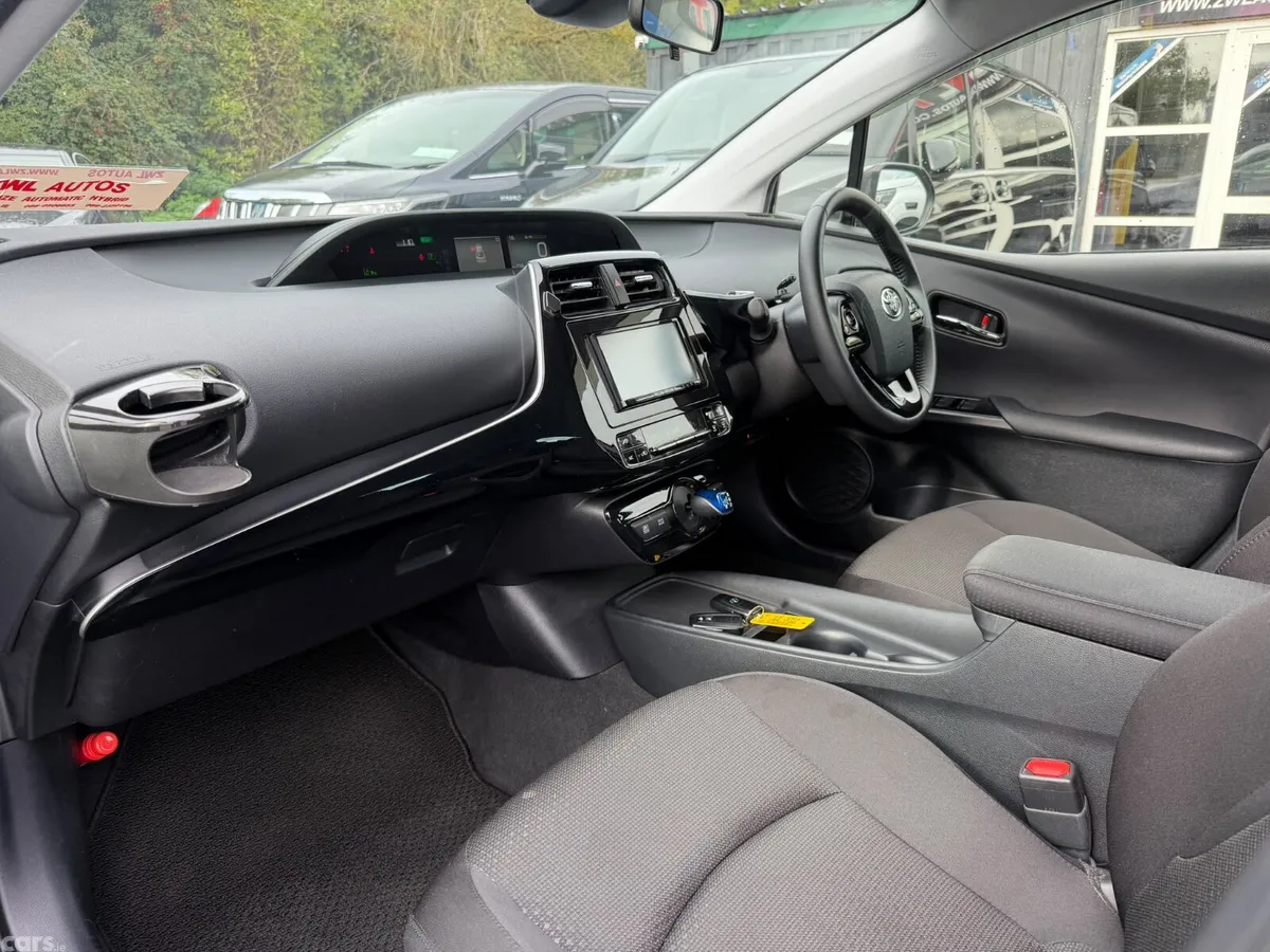 Toyota Prius Hatchback, Petrol Hybrid, 2020, Grey